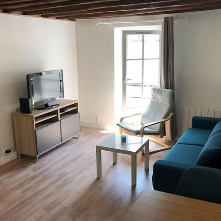 Fontainebleau - Chez Julien Apartment Bagian luar foto